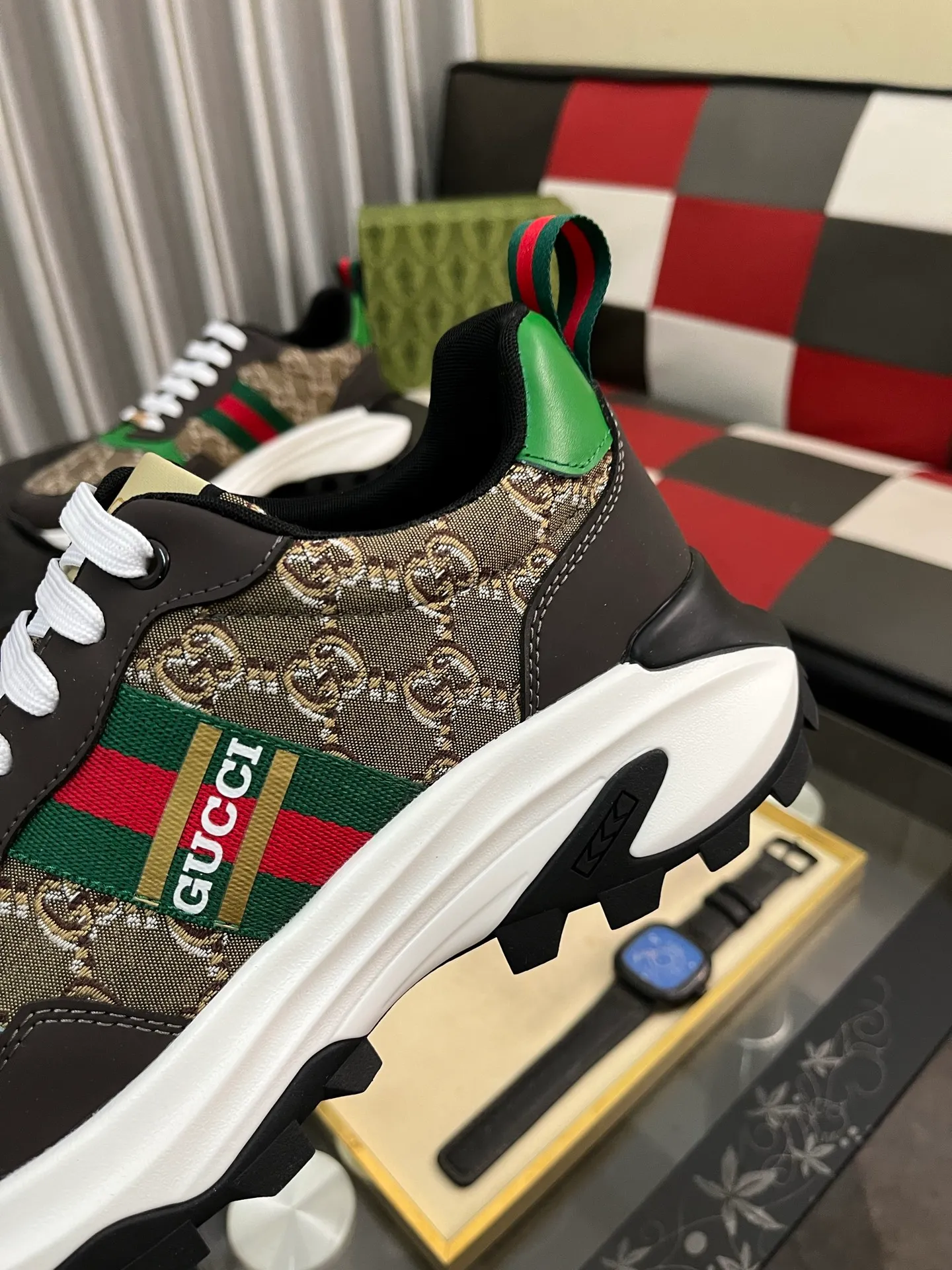 Men's shoes 💰458⌚️⌚️ Gucci •Gucci original quality. ~ Unique modern style sneakers. 🏃A must-have casual shoe for trendy men😍😍 Original brand imported from Italy, imported original leather, sheep lining (refuses to discolor and grind feet) Sole: Original sole provided by the original factory, French lazy style design ⚠️Fit to the feet, original quality attached, super comfortable original sole, code number: 38-444️⃣Colors available